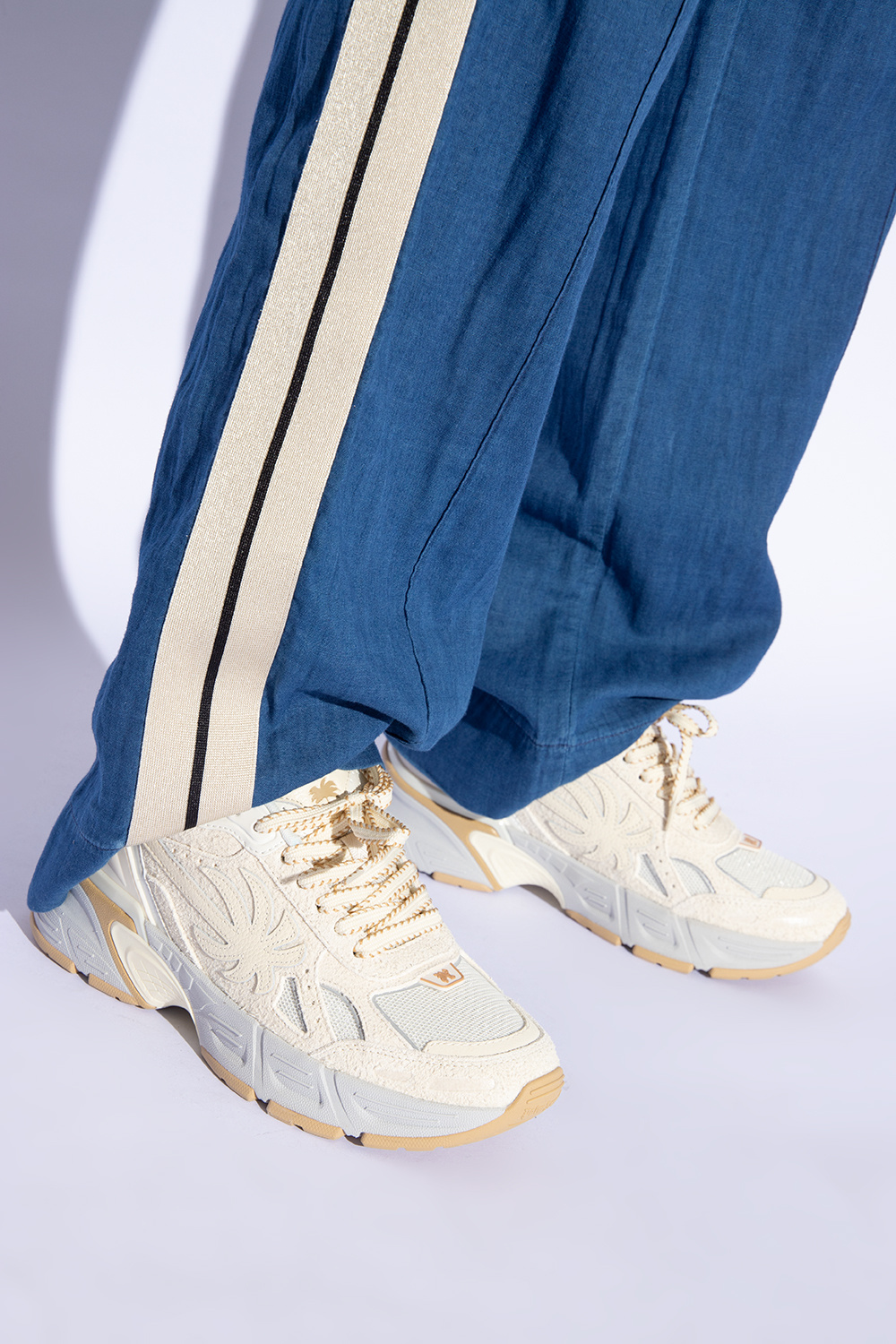 【関税＆送料込み】Palm Angels White And Grey Sneakers PA 4 LEATHER SNEAKERS in GREY - WHITE for Men | Palm Angels®